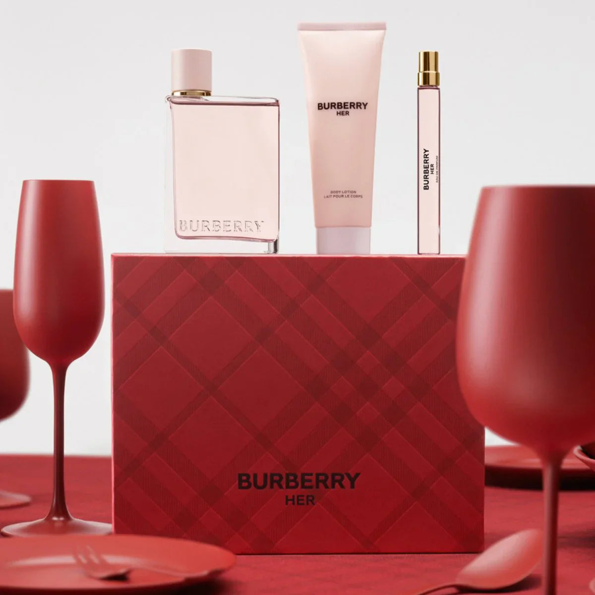 Burberry Her Gift Set 3-Piece By Burberry Eau de Parfum - PERFUME BOUTIQUE