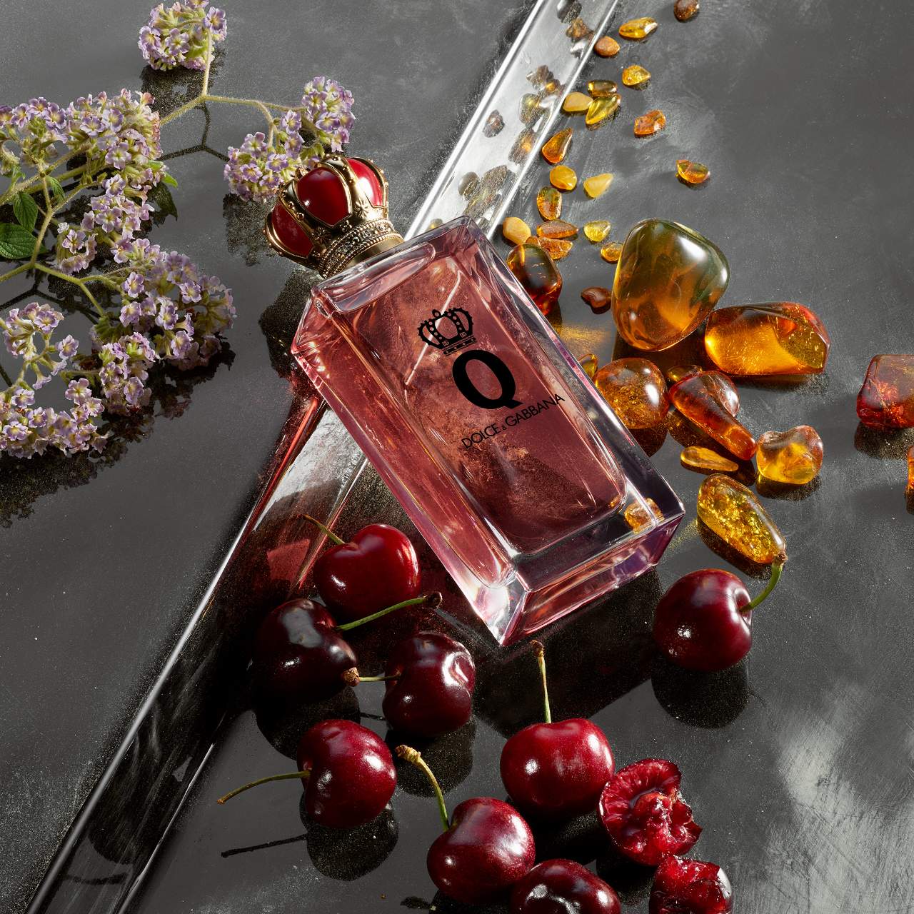 Q Eau de Parfum Intense by Dolce & Gabbana